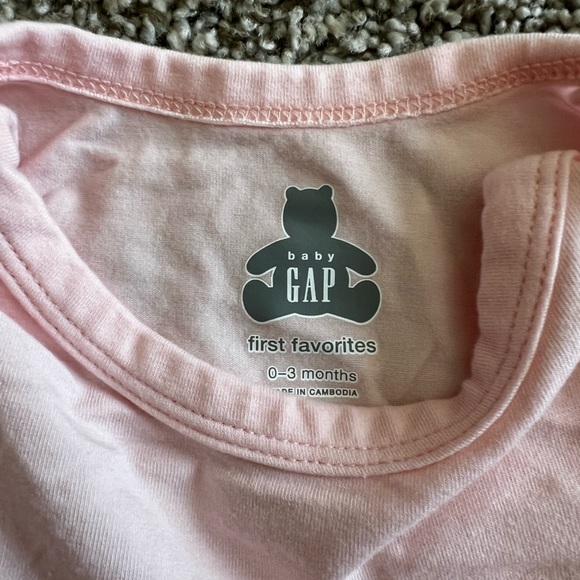 Gao Baby Gown - Picture 2 of 2